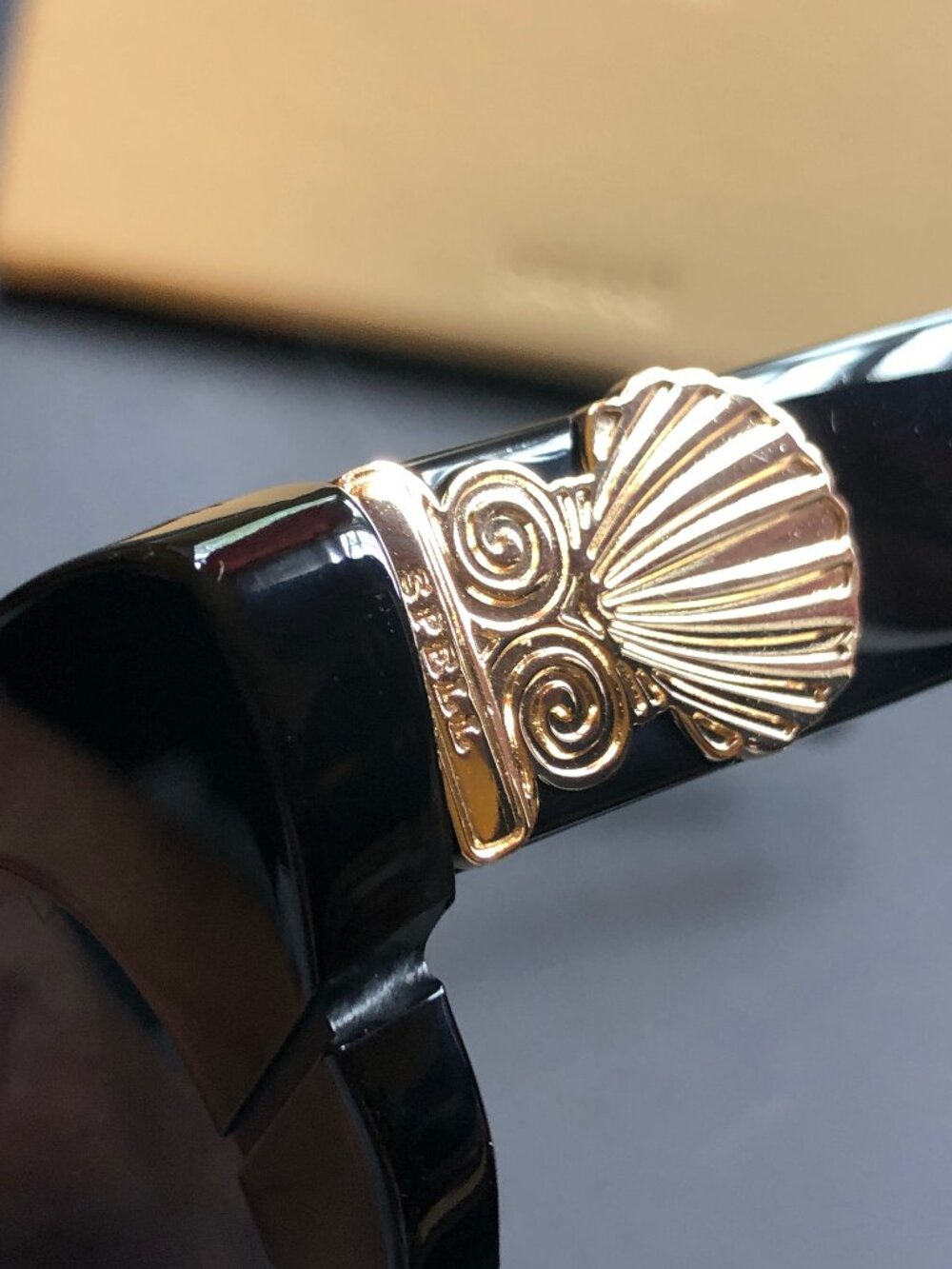 Spell & the Gypsy x pared Marilyn Thick Arm with Solid Grey Lens Sunglasses  NEW - Picture 5 of 12